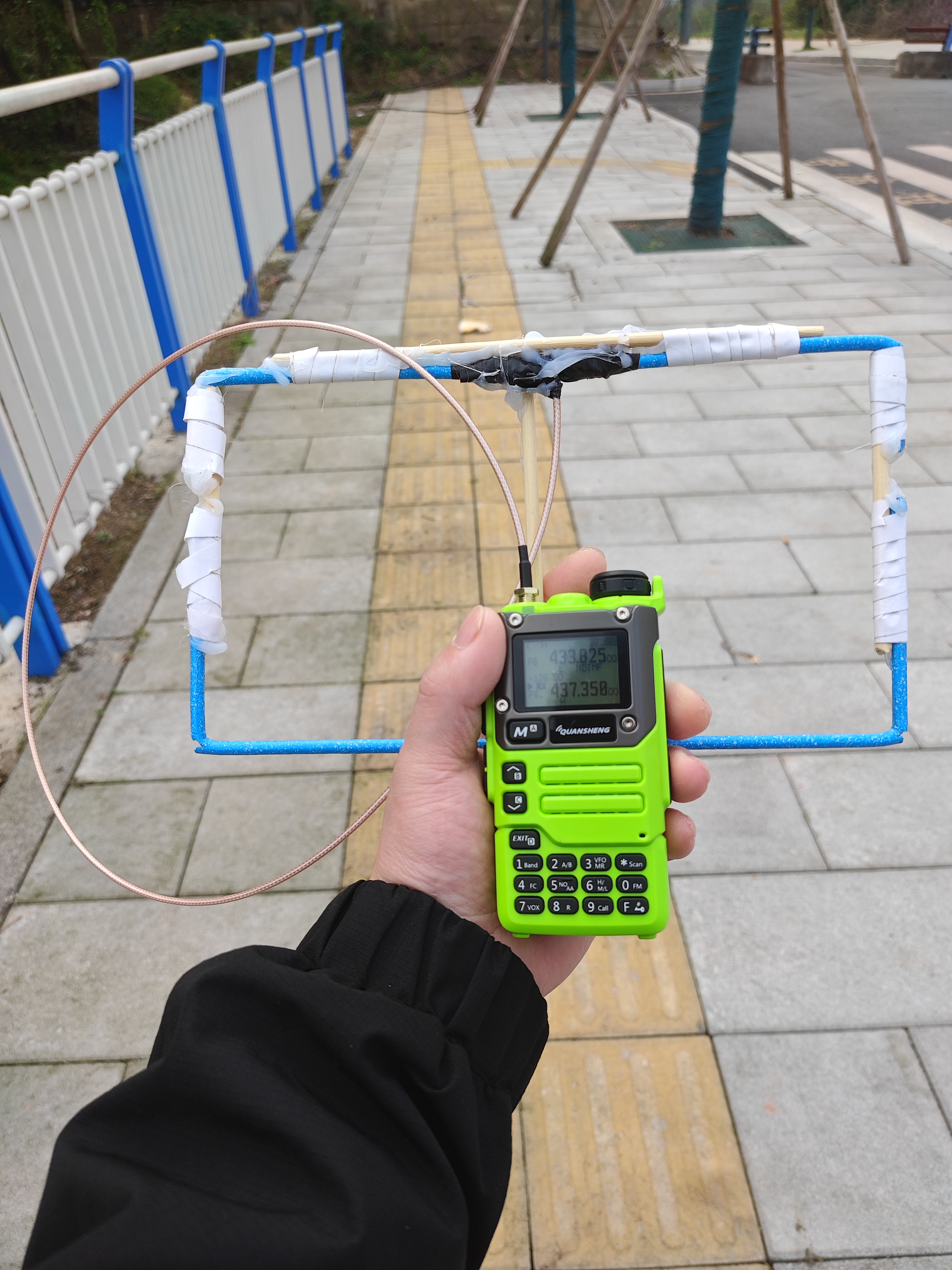 请输入图片描述